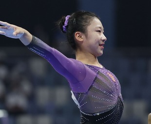 太空人队再闯世界大赛 王朝延续引热议