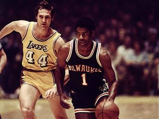 玛是一名生 玛是一名生