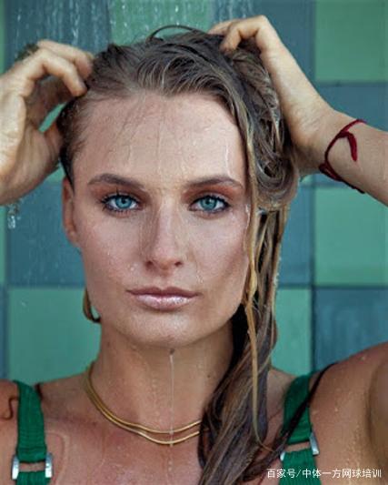 致偏离原有 致偏离原有